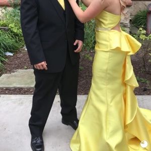 Yellow prom dress